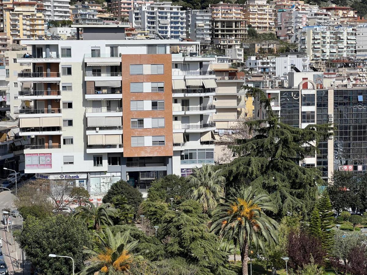 Center-sea view apartament,Sarandë Exteriör bild