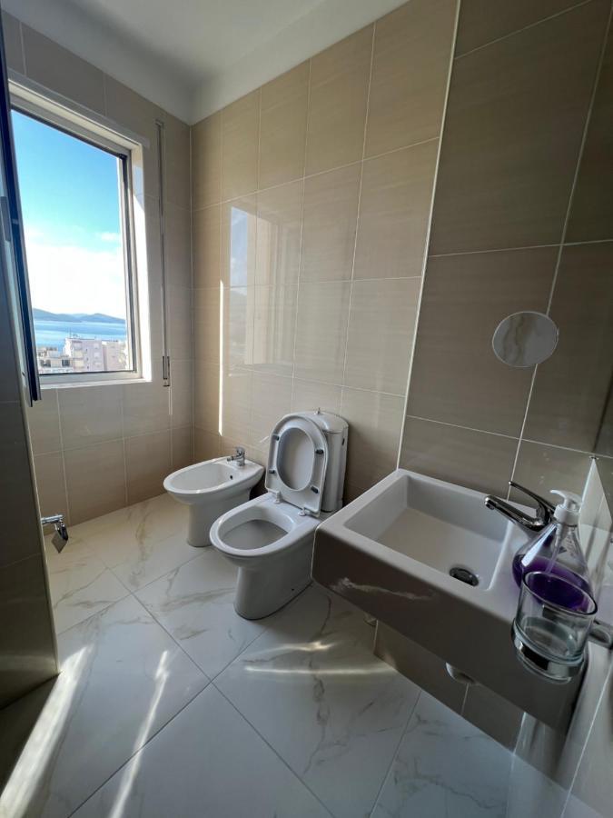 Center-sea view apartament,Sarandë Exteriör bild